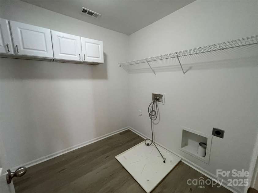 107 Ameena Chase Trail, Mooresville, NC 28117.  MLS# CAR4272188, YatesRealty ID 24396. 