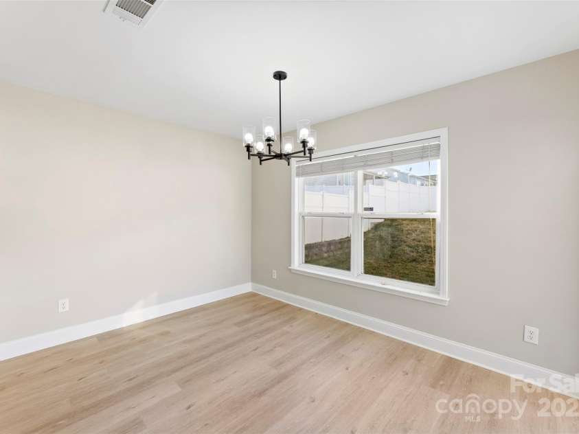 107 Ameena Chase Trail, Mooresville, NC 28117.  MLS# CAR4320329, YatesRealty ID 24396. 