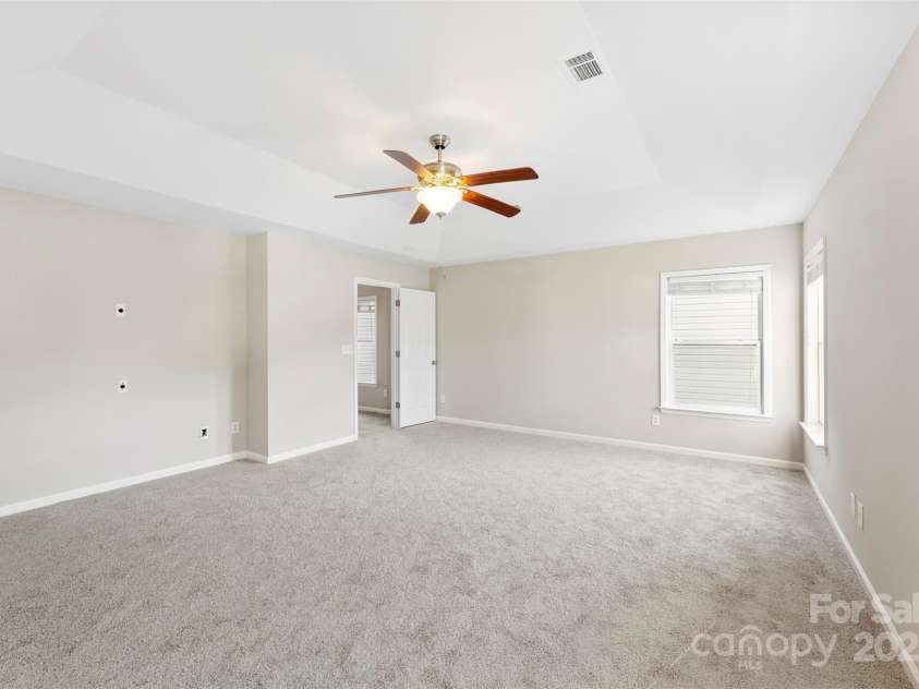 107 Ameena Chase Trail, Mooresville, NC 28117.  MLS# CAR4320329, YatesRealty ID 24396. 