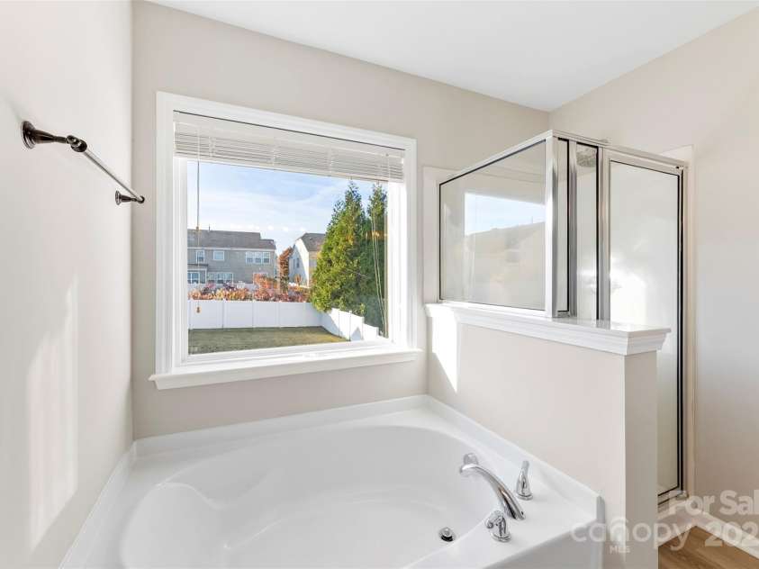 107 Ameena Chase Trail, Mooresville, NC 28117.  MLS# CAR4320329, YatesRealty ID 24396. 