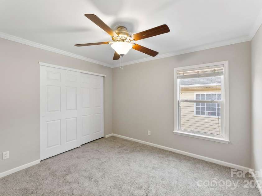 107 Ameena Chase Trail, Mooresville, NC 28117.  MLS# CAR4320329, YatesRealty ID 24396. 