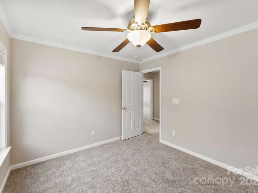 107 Ameena Chase Trail, Mooresville, NC 28117.  MLS# CAR4320329, YatesRealty ID 24396. 