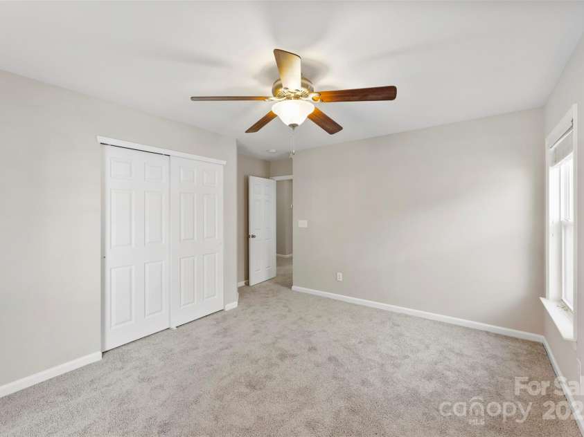 107 Ameena Chase Trail, Mooresville, NC 28117.  MLS# CAR4320329, YatesRealty ID 24396. 