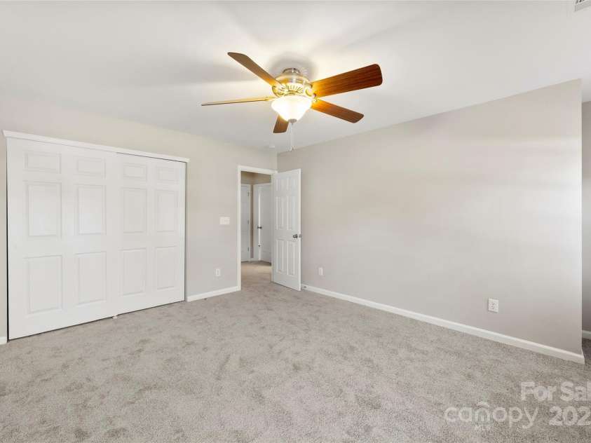 107 Ameena Chase Trail, Mooresville, NC 28117.  MLS# CAR4320329, YatesRealty ID 24396. 