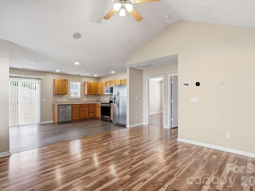 957 Anchor Way, Kannapolis, NC 28083.  MLS# CAR4378309, YatesRealty ID 24396. 