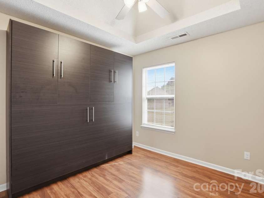 957 Anchor Way, Kannapolis, NC 28083.  MLS# CAR4378309, YatesRealty ID 24396. 