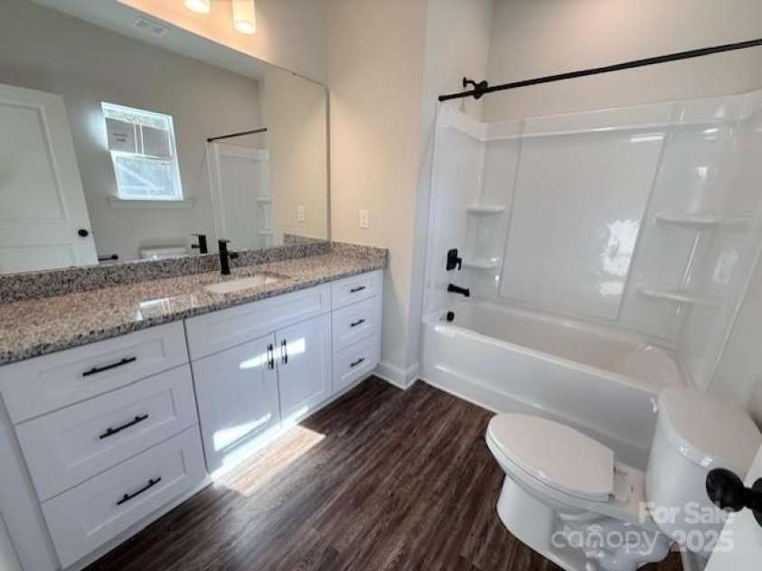 212 Queens Court, Gastonia, NC 28052.  MLS# CAR4319960, YatesRealty ID 24397. 