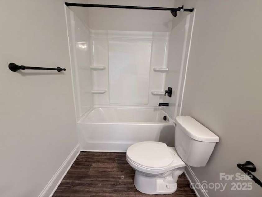 212 Queens Court, Gastonia, NC 28052.  MLS# CAR4319960, YatesRealty ID 24397. 