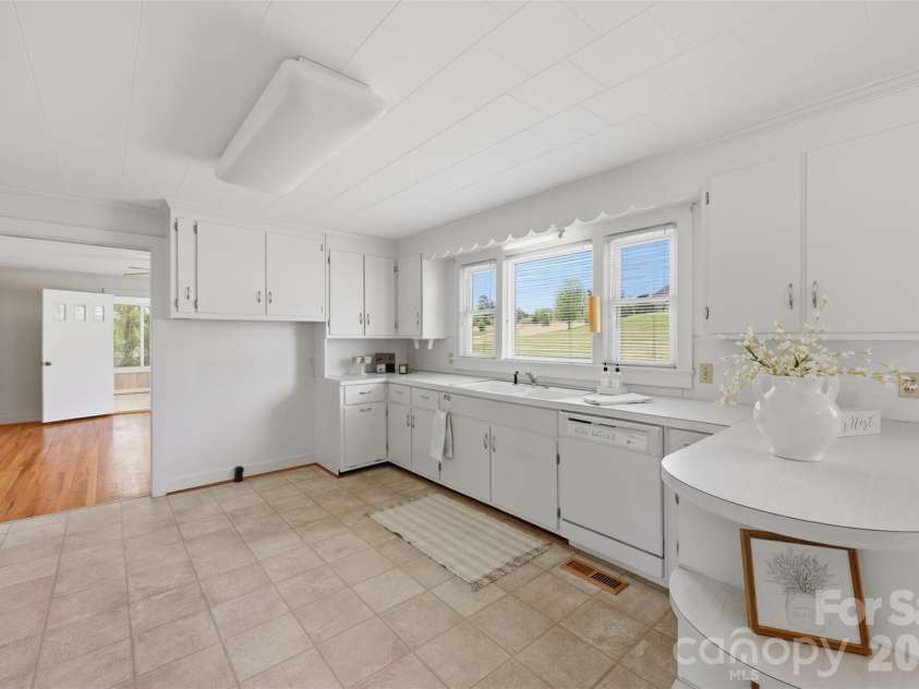 3600 Liledoun Road, Taylorsville, NC 28681.  MLS# CAR4375653, YatesRealty ID 24397. 