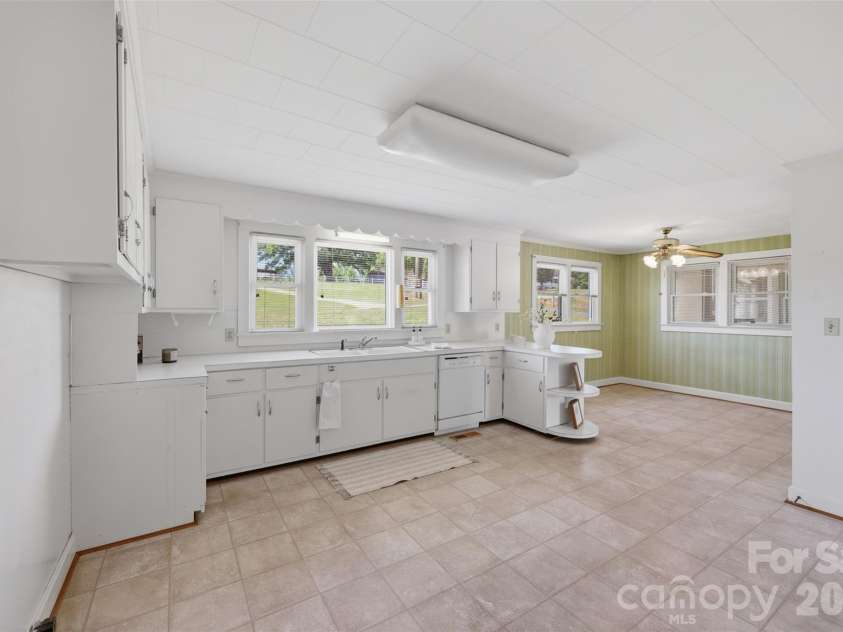 3600 Liledoun Road, Taylorsville, NC 28681.  MLS# CAR4375653, YatesRealty ID 24397. 