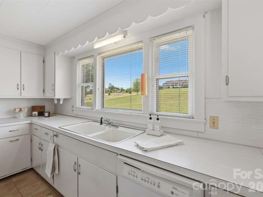 3600 Liledoun Road, Taylorsville, NC 28681.  MLS# CAR4375653, YatesRealty ID 24397. 
