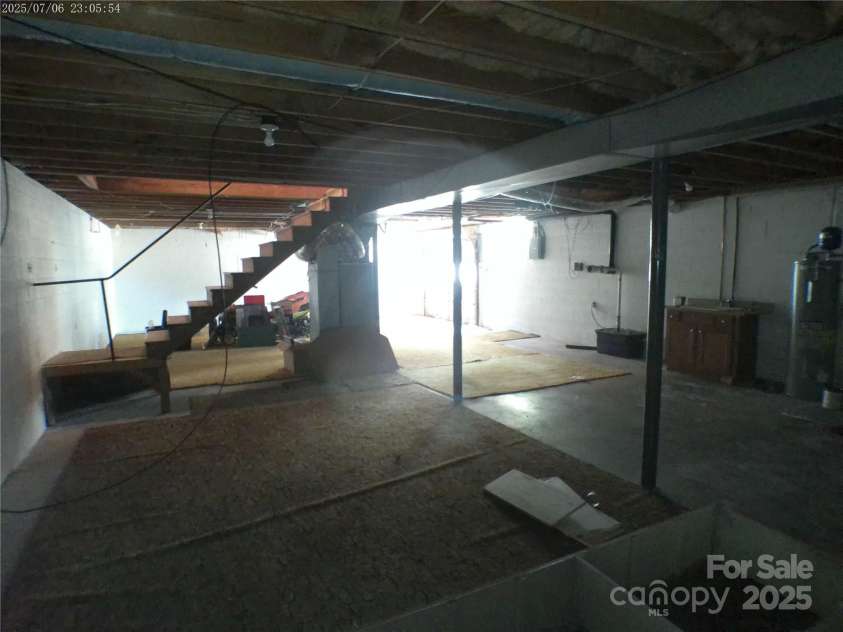 315 Terrace Place, Lincolnton, NC 28092.  MLS# CAR4272599, YatesRealty ID 24398. 