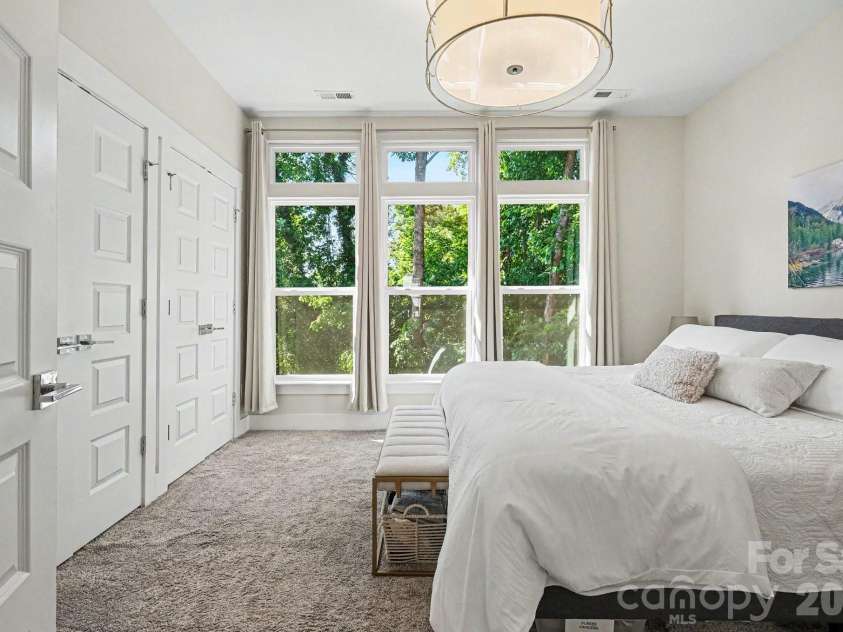 562 West End Drive, Charlotte, NC 28208.  MLS# CAR4375491, YatesRealty ID 24398. Primary bedroom