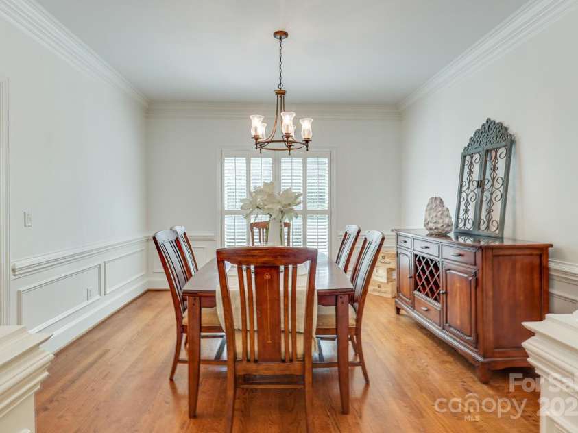 5051 Carillon Way, Charlotte, NC 28270.  MLS# CAR4275169, YatesRealty ID 24399. Formal Dining Room
