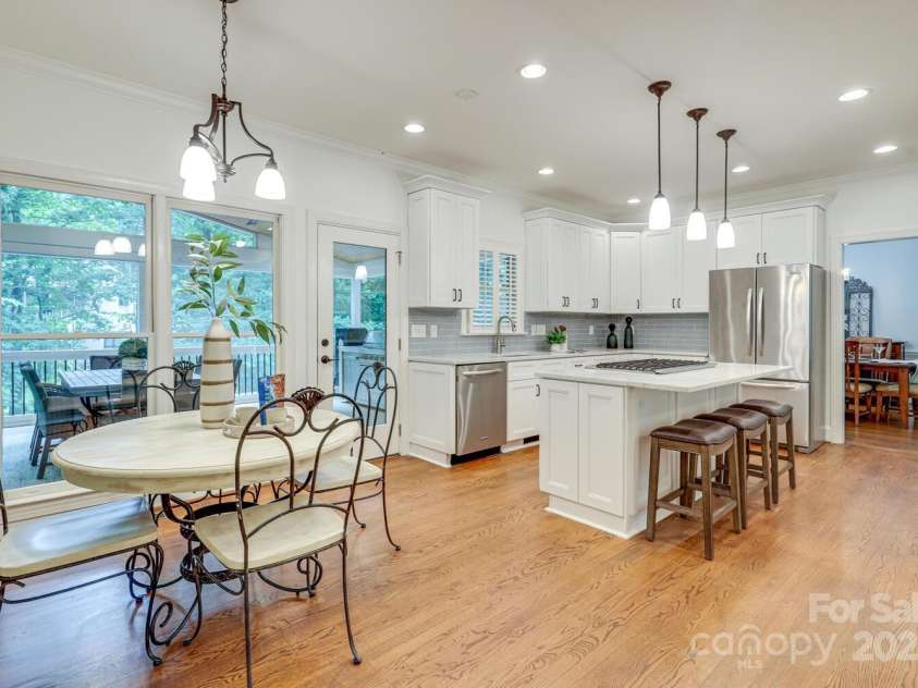 5051 Carillon Way, Charlotte, NC 28270.  MLS# CAR4275169, YatesRealty ID 24399. New pendant lighting