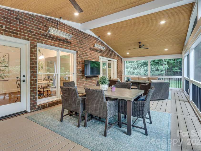 5051 Carillon Way, Charlotte, NC 28270.  MLS# CAR4275169, YatesRealty ID 24399. Stunning!