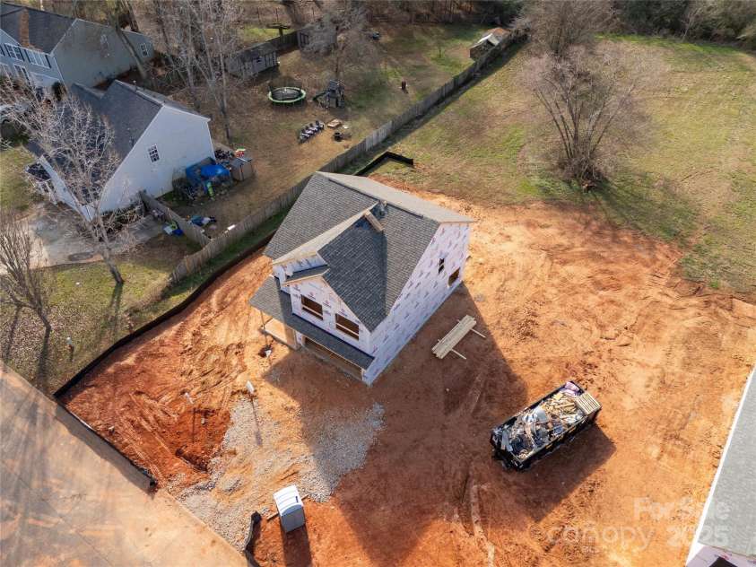 148 Longlea Drive, Clover, SC 29710.  MLS# CAR4329073, YatesRealty ID 2440. 