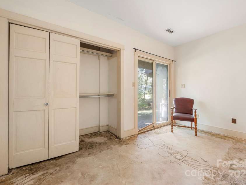 32 Fairway Ridge, Lake Wylie, SC 29710.  MLS# CAR4234343, YatesRealty ID 24400. Basement 5 basement level