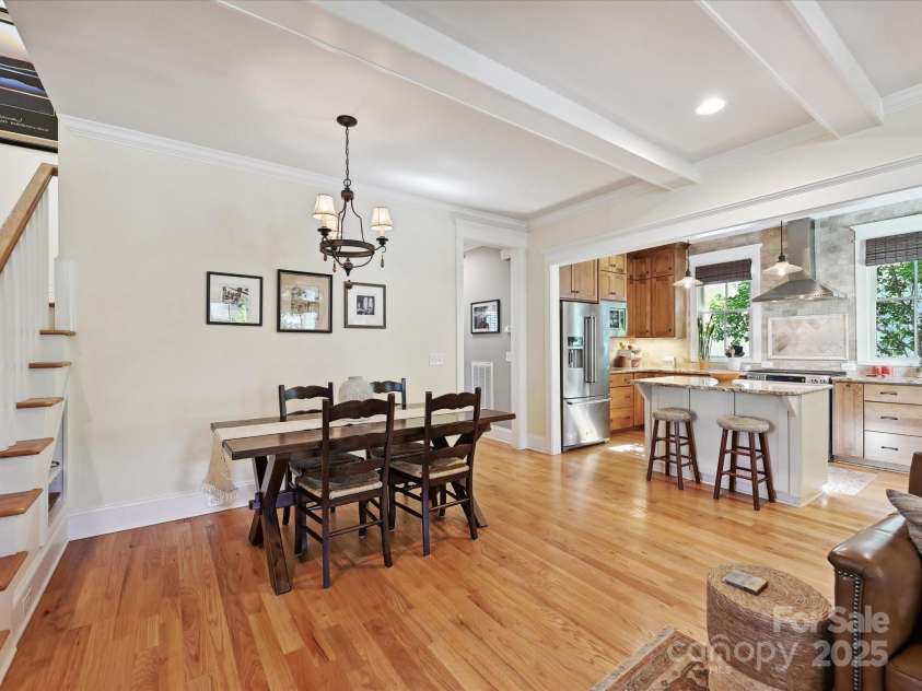 332 Delburg Street, Davidson, NC 28036.  MLS# CAR4255329, YatesRealty ID 24401. Kitchen and Dining