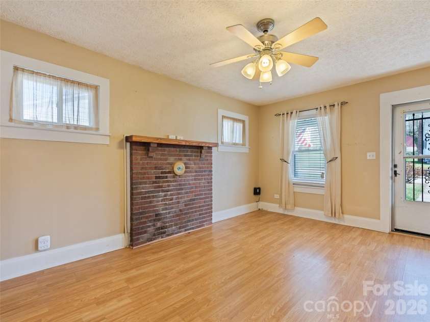 821 Main Street, Canton, NC 28716.  MLS# CAR4371567, YatesRealty ID 24402. 