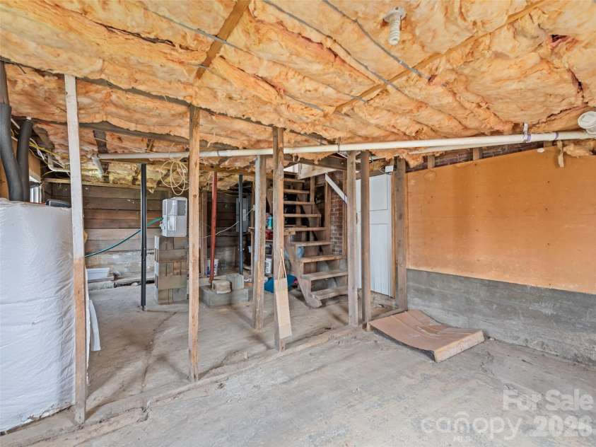 821 Main Street, Canton, NC 28716.  MLS# CAR4371567, YatesRealty ID 24402. 