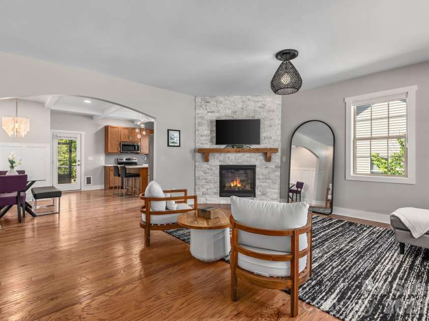 200 Water Leaf Drive, Weaverville, NC 28787.  MLS# CAR4374801, YatesRealty ID 24403. 
