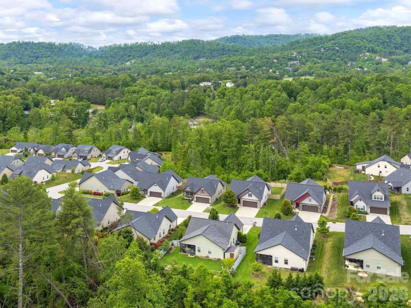 200 Water Leaf Drive, Weaverville, NC 28787.  MLS# CAR4374801, YatesRealty ID 24403. 