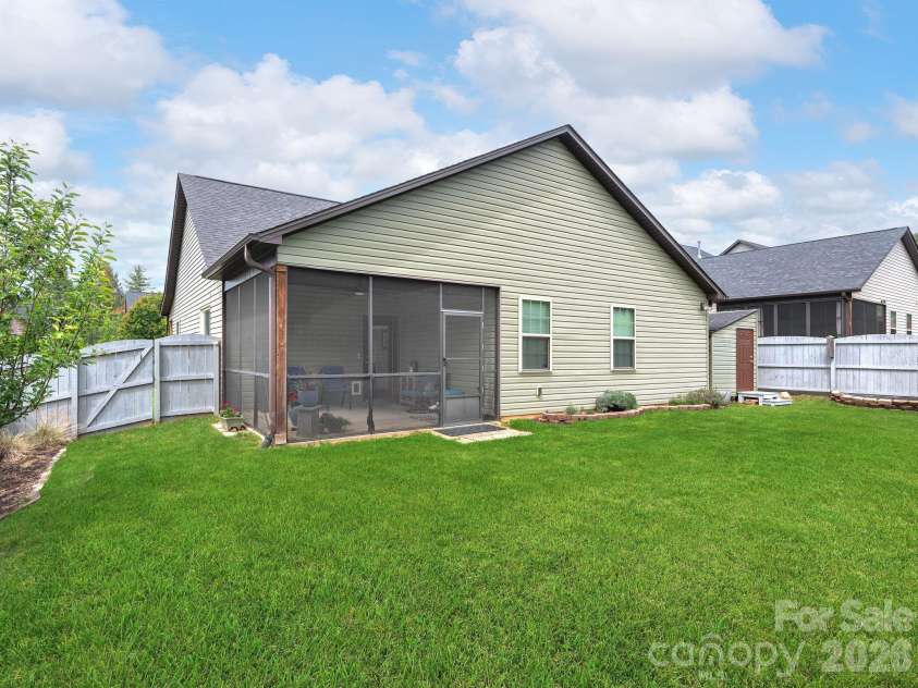 200 Water Leaf Drive, Weaverville, NC 28787.  MLS# CAR4374801, YatesRealty ID 24403. Flat & Fenced Backyard