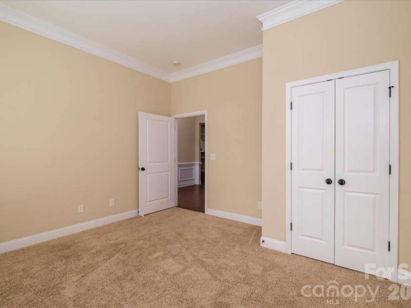 5004 Star Hill Lane, Charlotte, NC 28214.  MLS# CAR4369073, YatesRealty ID 24404. Bedroom 2