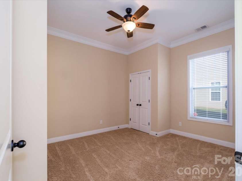 5004 Star Hill Lane, Charlotte, NC 28214.  MLS# CAR4369073, YatesRealty ID 24404. Bedroom 3
