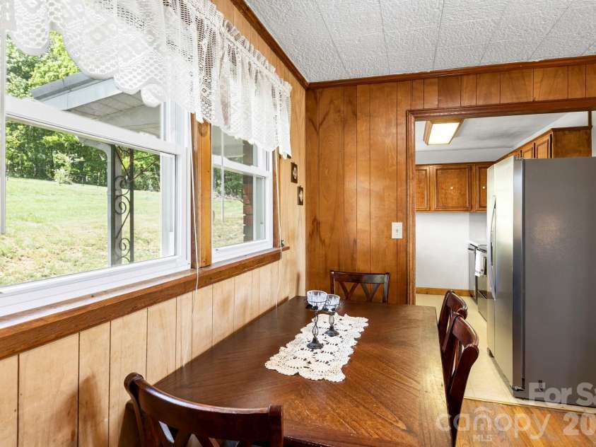 18 Hilda Lane, Mills River, NC 28759.  MLS# CAR4376223, YatesRealty ID 24406. 