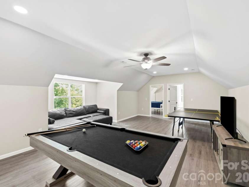 311 Charming Lane, Hendersonville, NC 28792.  MLS# CAR4384308, YatesRealty ID 24407. 