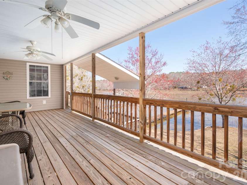 2504 Cottage Lane, Liberty Hill, SC 29074.  MLS# CAR4380286, YatesRealty ID 24408. 