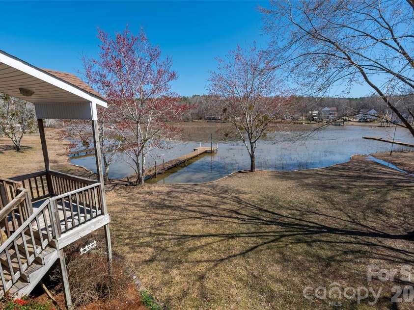 2504 Cottage Lane, Liberty Hill, SC 29074.  MLS# CAR4380286, YatesRealty ID 24408. 