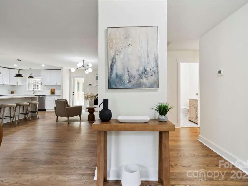 3801 Rea Road, Charlotte, NC 28226.  MLS# CAR4265177, YatesRealty ID 24408. 