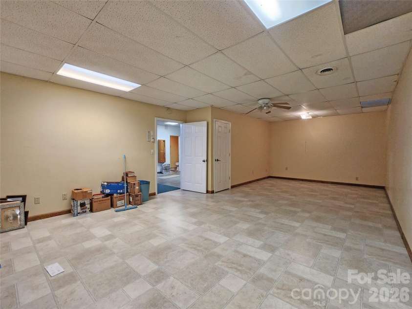 1510 Chestnut Gap Road, Hendersonville, NC 28792.  MLS# CAR4314320, YatesRealty ID 24409. 