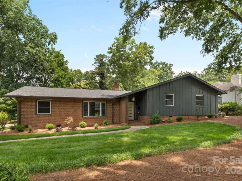 3701 Table Rock Road, Charlotte, NC 28226.  MLS# CAR4271822, YatesRealty ID 24409. 