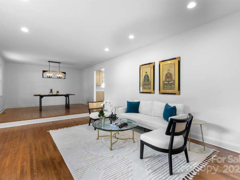 3701 Table Rock Road, Charlotte, NC 28226.  MLS# CAR4271822, YatesRealty ID 24409. 