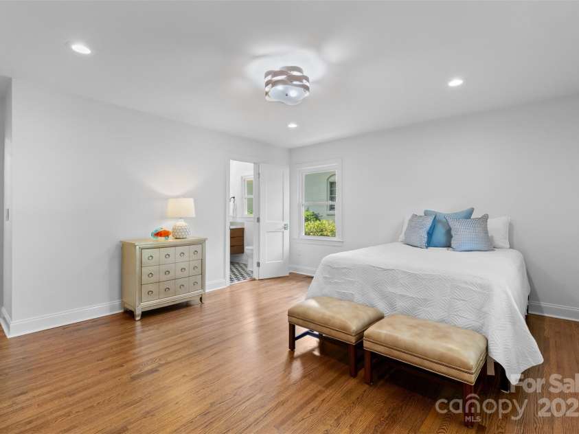 3701 Table Rock Road, Charlotte, NC 28226.  MLS# CAR4271822, YatesRealty ID 24409. 