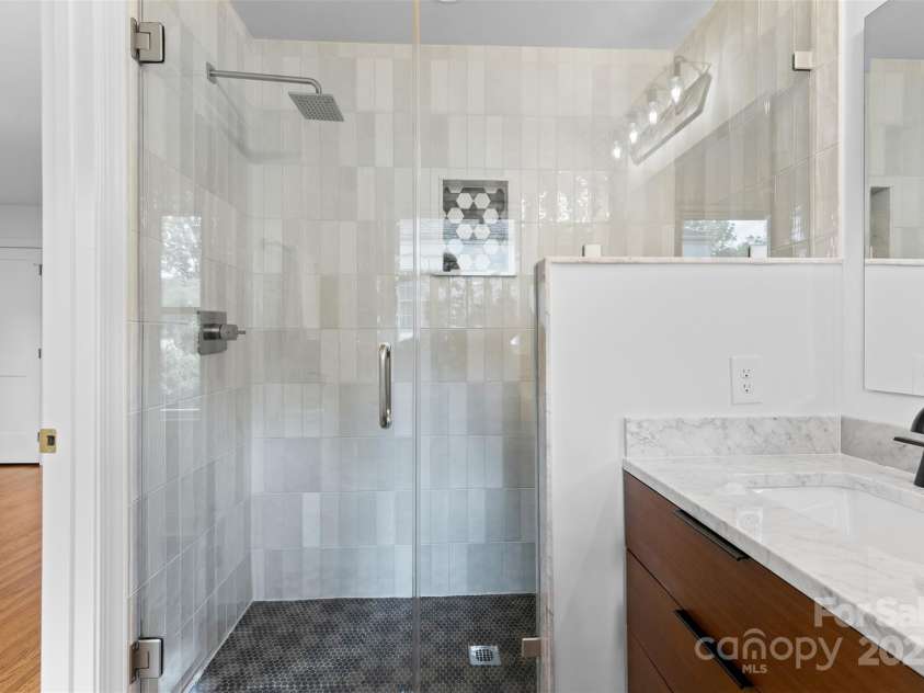 3701 Table Rock Road, Charlotte, NC 28226.  MLS# CAR4271822, YatesRealty ID 24409. 