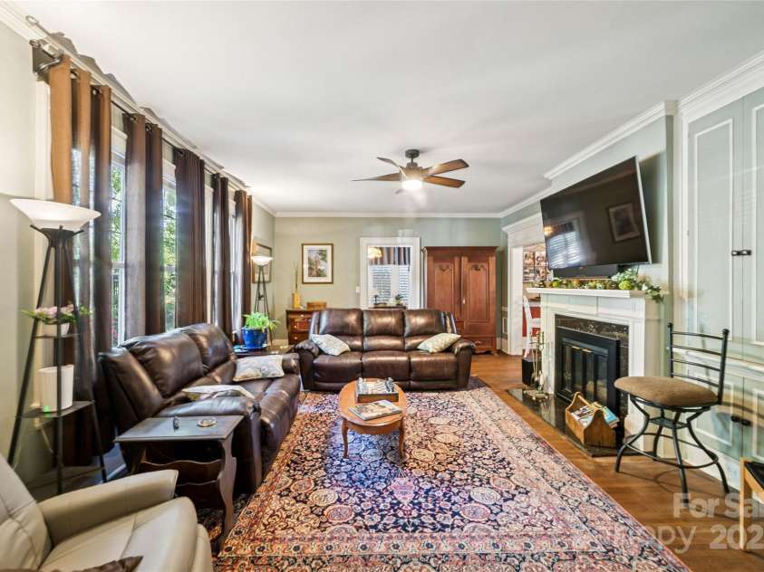 311 6th Avenue, Gastonia, NC 28052.  MLS# CAR4305304, YatesRealty ID 2441. 