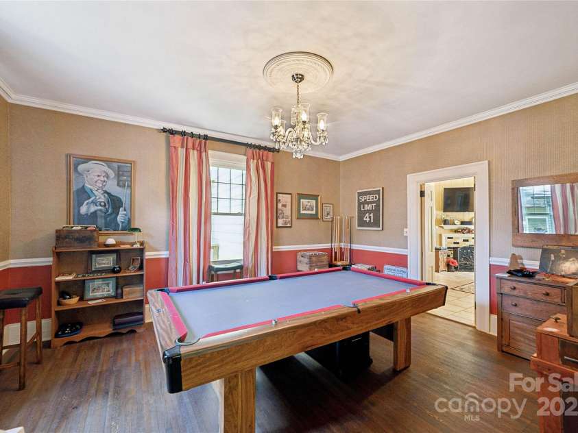 311 6th Avenue, Gastonia, NC 28052.  MLS# CAR4305304, YatesRealty ID 2441. 