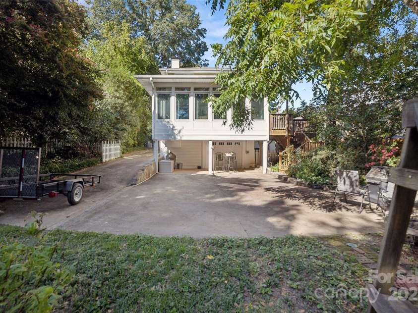 311 6th Avenue, Gastonia, NC 28052.  MLS# CAR4305304, YatesRealty ID 2441. 