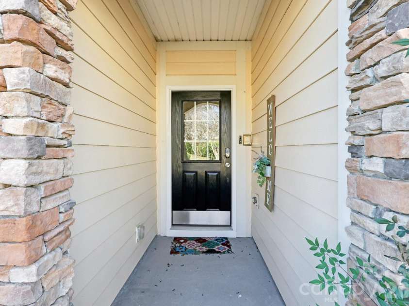 609 Sunfish Lane, Fort Mill, SC 29708.  MLS# CAR4347572, YatesRealty ID 2441. 