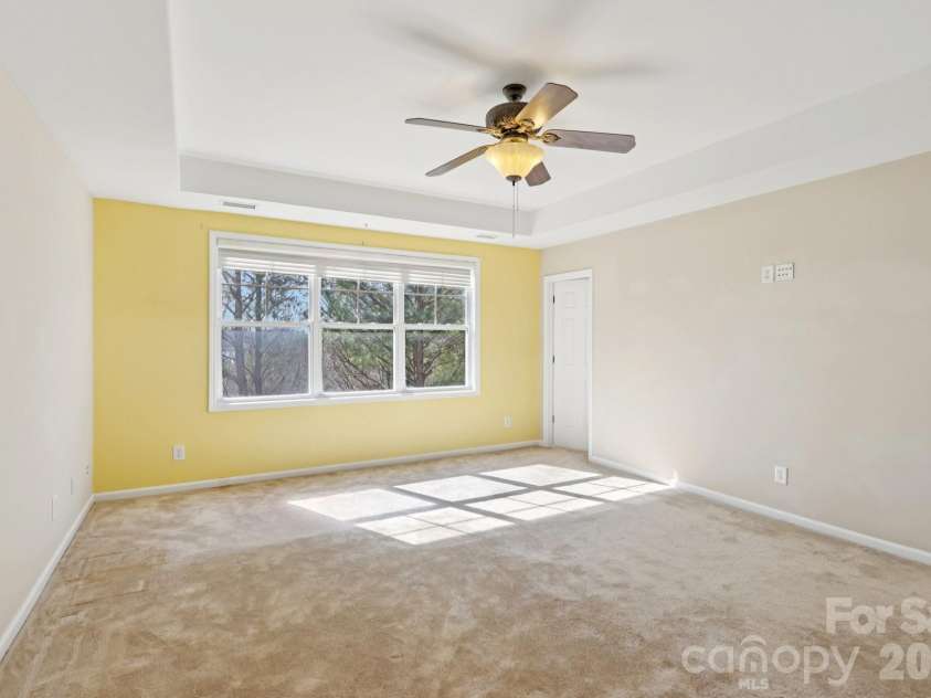 609 Sunfish Lane, Fort Mill, SC 29708.  MLS# CAR4347572, YatesRealty ID 2441. 