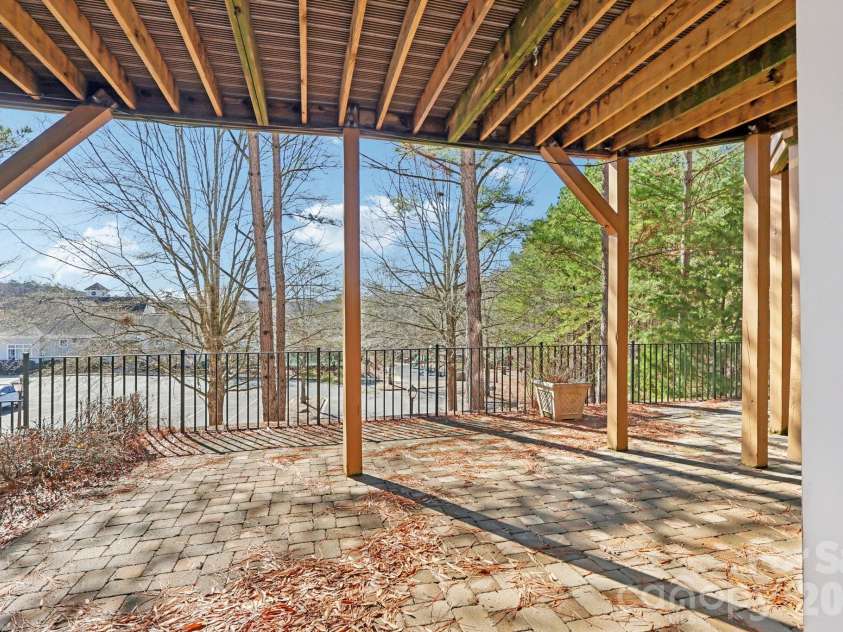 609 Sunfish Lane, Fort Mill, SC 29708.  MLS# CAR4347572, YatesRealty ID 2441. 