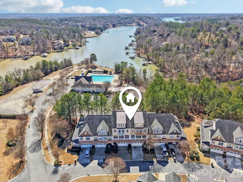 609 Sunfish Lane, Fort Mill, SC 29708.  MLS# CAR4347572, YatesRealty ID 2441. 