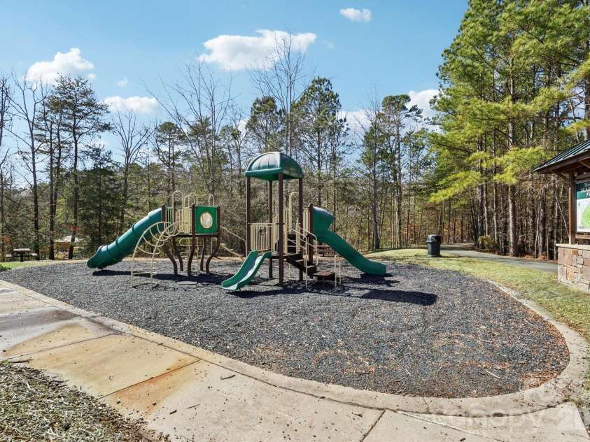 609 Sunfish Lane, Fort Mill, SC 29708.  MLS# CAR4347572, YatesRealty ID 2441. 