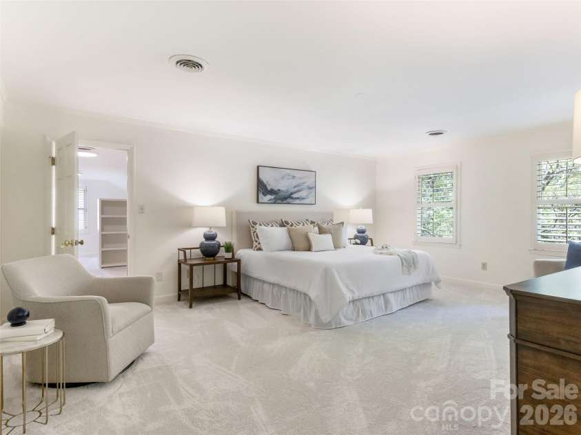 5239 Winding Brook Road, Charlotte, NC 28226.  MLS# CAR4366118, YatesRealty ID 24410. Primary suite