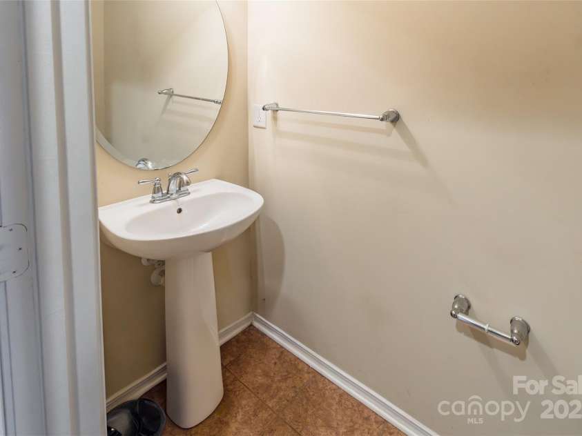 315 River Clay Road, Fort Mill, SC 29708.  MLS# CAR4277820, YatesRealty ID 24411. Half bath
